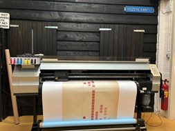 462063713_1056005853199498_4117600728480569461_n